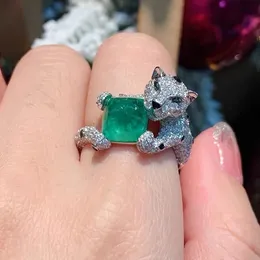 Leopard Lab Emerald Diamond Pierścień 925 Srebrna impreza Weddna Pierścienie dla kobiet Bridal Obietż