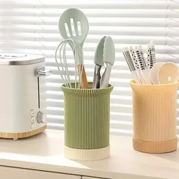 Household Kitchen Storage Round Bucket, Can Store Chopsticks, Soup Colander, Multifunctional Storage Artifact, Drainable And Mildew-proof Artifact