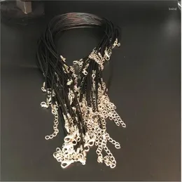 Collane con ciondolo Il cordino a catena in pelle può essere utilizzato con pendenti per collane e vari accessori
