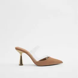 Klädskor zaza kvinnors höga klackar skor 2023 kvinna transparent bakre remmen spetsig stilett mode pump sommar nya slingback sandaler mulor
