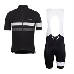 2019 Rapha Summer Mens krótkie rękawowe rowerowe koszulki rowerowe Ubrania Ubrania Zestaw MTB Minform Pro Cycling Ubranie MAILLOT CULO238E