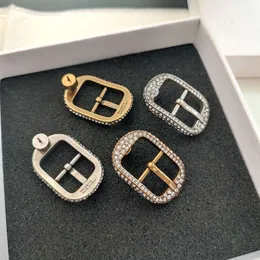 smycken BB örhängen franska parisiska fulla diamantbältet spännande örhängen alternativa nischgatorörhängen atmosfäriska mångsidiga medeltida örhängen