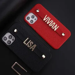 Cell Phone Cases Luxury Personalise Name Pebble Leather Cowhide Phone Case For iPhone 14 14ProMax 14Plus 13Pro Striped Metal Letter Funda Coque J230421