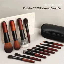 Makeup Tools 12PCS Mini Brushes Portable Brush Set Super Soft Animal Hair Good Powder Sticking Effect Travel 231122