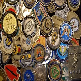 Los mit 20 Münzen der U S Military Challenge-Münzsammlung – Navy Air Force Green Beret Armor Of God Challenge Coin, zufälliger Versand m310z
