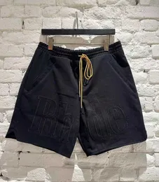 デザイナーの衣類rhude夏のレター刺繍ドローストリングショーツブラックカプリスビーチのズボン刺繍トレンディショーツカップルジョガーズスポーツウェアの販売