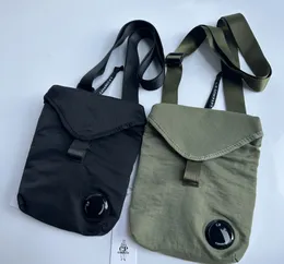 Erkekler tek omuz paketi küçük çok fonksiyonlu bir bardak haberci torba cep telefon çantası cp lens tote çanta göğüs paketleri bel çantaları unisex sling paketleme