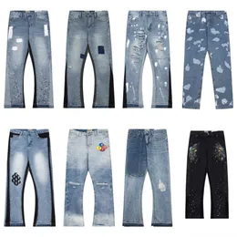 Jeans masculinos de alta qualidade inkjet graffiti micro-chifre jeans luxo denim galeria suor departamento calças angustiadas rasgadas preto azul roxo jeans