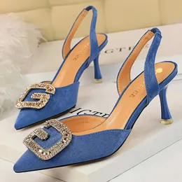 Dress Shoes 2023 Women Summer 7cm High Heels Sandals Lady Low Heels Crystal Sandles Slingback Slides Wedding Bridal Prom Blue Yellow Shoes