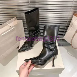 Sacos de noite Cagole Designer Botas Mulher Inverno Preto Joelho-Alto Bota Stud Buckle Embelezado Dedo Apontado Sexy Stiletto Salto Real Couro Botas Altas Designer Sapatos