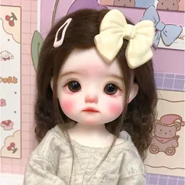 Bambole BJD 1 6 Binky Grievance Expression Testa con YouYou Corpo 2 Paia Mani Cute Baby Ball Joint Doll 231122