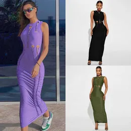 2023 Summer Dress Fashion Solid Color Maxi Dress Sexig Cut Out Slim Fit runda nack ärmlösa klänningar för kvinna