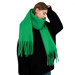 スカーフの女性厚いショールラップスカーフ冬暖かいファッションソリッドカラーパシュミナロングタッセルヒジャーブストールブファンダ