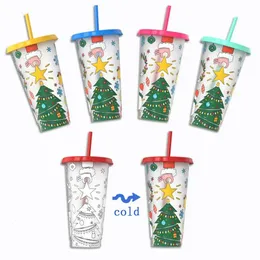 Mokken 710 ml Herbruikbaar met rietjes Creatieve waterbekers Van kleur veranderende beker Magisch plastic Koude kleur voor Kerstmis 231122