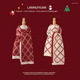 Шарфы 2023, женский рождественский красный вязаный шарф, зимняя корейская версия года, клетчатая пара, теплая шаль