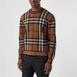 Maglione di personalità del designer Maglione cappotto cardigan casual allentato di nuova moda invernale da uomo di bella maglieria di lusso 725457539