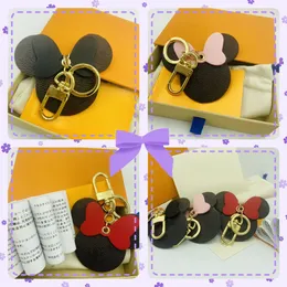 2023 Designer ringar Bow Key Chains Pu Leather Animal Bag Pendant Charm Girls Cars Key Rings Plaid Mouse Chains Holder Fashion Women