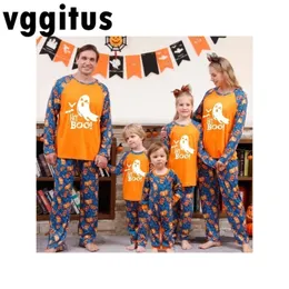 Familjsmatchande kläder Halloween Home Wear Family Matchande kläder Mönstrade lysande klädförälder-barn Tvådelar Family Pyjamas E1035 231123