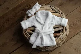 Toalhas Robes Recém-nascidos Adereços Fotografia Bebê Robe Com Capuz Com Cinto Roupão Toalha de Banho Conjunto de Pepino Roupa Bebê Traje Foto AcessóriosL231121