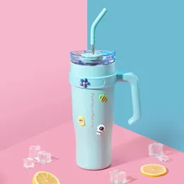 Tumblers Gianxi 1250ml Ev Paslanmaz Çelik Saman Kupası Tutamaklı içecek Termal Su Şişesi Kapağı Taşınabilir Araba Kahve Kupa 231122