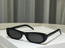 557 Gafas de sol estrechas negras / negras para mujer Gafas de sol de diseñador de moda Sunnies gafas de sol Sonnenbrille Sun Shades UV400 con caja