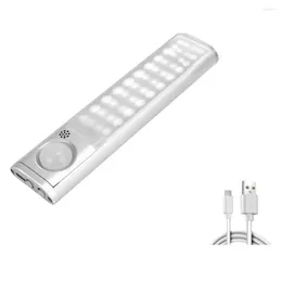 Nocne światła LED Light Light z Motion Czujnik bezprzewodowy USB ładowanie przyciemnione do sypialni schody kuchenne 30 cm-120led