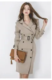 Designer 2023 Spring and Autumn Coat New Slim Fit Double Button Populära Khaki Windbreaker för kvinnor