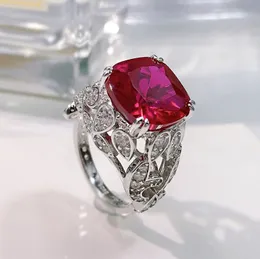 Antique 6CT Ruby Diamond Pierścień 100% Oryginalne 925 Srebrne Pierścienie weselne dla kobiet Bridal Obiecing Prezent biżuterii