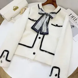 04b7 Kadın Sweaters Sonbahar Kadın Tasarımcı Yüksek Kalite On Cardigan Sweater Coats Moda Çat Tie Sweaters