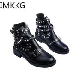 Boots Autumn Women Motorcycle Ankle ladies Shoes PU Leather Fashion Rivet Low Heels Snow Botas Plus Size 35 43 231123