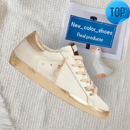 Yeni sürüm İtalya marka kadın spor ayakkabılar süper yıldız ayakkabıları altınlıklar kazaklar lüks pullu klasik beyaz yapmak kirli tasarımcı adam üst sıradan ayakkabı
