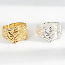 Anillos de racimo LIVVY Color plata Irregular Patrón de textura de superficie irregular Anillo ancho ajustable Mujeres Temperamento de moda Joyería hecha a mano