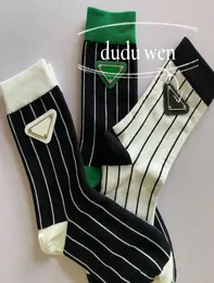 Party Gift Women Stripe Cotton Socks Option Letter Trójkąt litery Skarpetka Fashion Hosiers Collection Pozycja 7112602