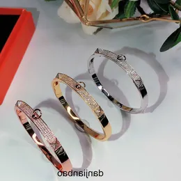 Designer Single Bangle Hot circle Lock Gold Bracelets Women Bangles Punk for Best gift luxurious Superior quality jewelry Leather belt Bracelet free del 4905