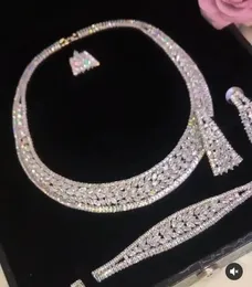 Düğün Mücevher Seti Janekelly ünlü marka 4pcs Gelin Zirkonya Kadınlar için Dolu Dubai Nijerya Cz Crystal 231123