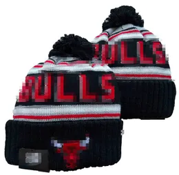 Mode-chicago''bulls''beanie stickade hattar idrottslag baseball fotboll basket mössa mössor kvinnor män pom mode vinter topp kepsar sport stickade hattar a4