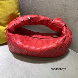 Designer Botgas v Borsa di lusso Totes Borse in pelle Donna Pelle di vacchetta Jodies Borsa a nuvola di mucca Corno intrecciato a mano Borse a tracolla Handba con ascella