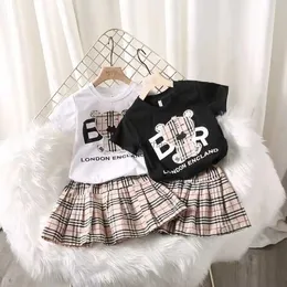 Kinder Mädchen Sommer Kleidung Sets Kurzarm Top T-Shirt Plaid Röcke Kinder Baby Kleidung Set 2St