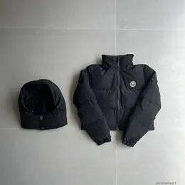 Chaqueta trapstar para hombre, abrigo, chaquetas para hombre, chaqueta de diseñador, invierno, estilo americano, nueva serie Trapstar negra con letras pequeñas, chaqueta corta y gruesa de algodón para parejas