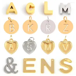 Charms 1 Satz / Los Edelstahl-Buchstabe-Alphabet-Anfangsschmucksachen 26 englische Buchstaben-Anhänger für die Herstellung von Halsketten-Armbändern