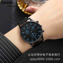 Luksusowy zegarek na żywo Mash Glow Large Male Watch Watch Koreańska wersja Trend Network Band Student Quartz