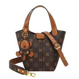 Sac de luxe femme New Fashiom Bucket Bag Kawaii Women Handbag Classical Printing Leather Bag Personality Shoulder Bag Crossbody Bag