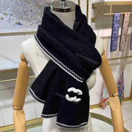 Ccity longues écharpes de mode enveloppes femmes hommes chaud châle haut canal designer écharpe pour les couples cadeau d'hiver deux couleurs CcI5V9