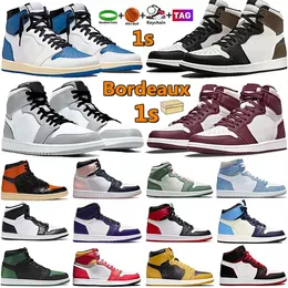 2023 Moda Jumpman 1 1S Basksetball Shoes Men Women Sport Outdoor Sneakers criou patente Bordeaux Mocha escura chicle