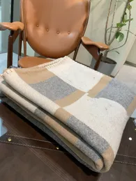 1500g Blanket Top quailty Desinger and Cushion H Gray Blanket Wool Thick Home Sofa Good Quailty 130&170cm 50&50cm TOP Selling Big Size Wool lot colors