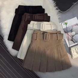 Kjolar vintage corduroy en linje veckad vinterkjol med bälte koreansk stil streetwear höststudent mini klubbkläder flickor skort