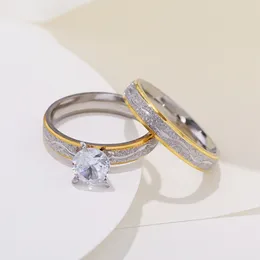 Anéis de cluster 4mm casal amante anéis de noivado para mulheres homens anel de aço inoxidável com zircão estilo coreano jóias para casamento wc033 230424