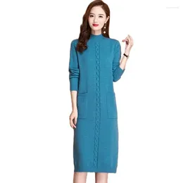 Kvinnors tröjor mode fleece tröja lång höst och vinter koreansk version lös över knäet stickad varm klänning slits botten skjorta