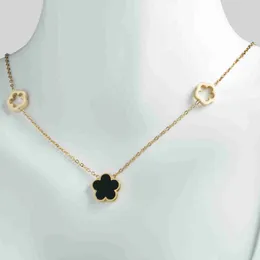 펜던트 NES Collier Femme Custom Fine Jewelery 브랜드 복제 보석 Bijoux en acier inoxydable Gold Plated 스테인레스 스틸 클로버