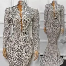 Afrykańskie srebrne cekiny Sukienki na bal matarnie z długimi rękawami Wysoka szyja plus wielkość błyszcząca koralikowe wieczorne konkursy